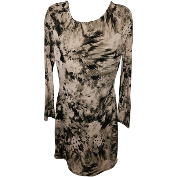 NWT Jennifer Lopez Rivera Chic Long Sleeve Bodycon Shift Dress - Picture 1 of 4